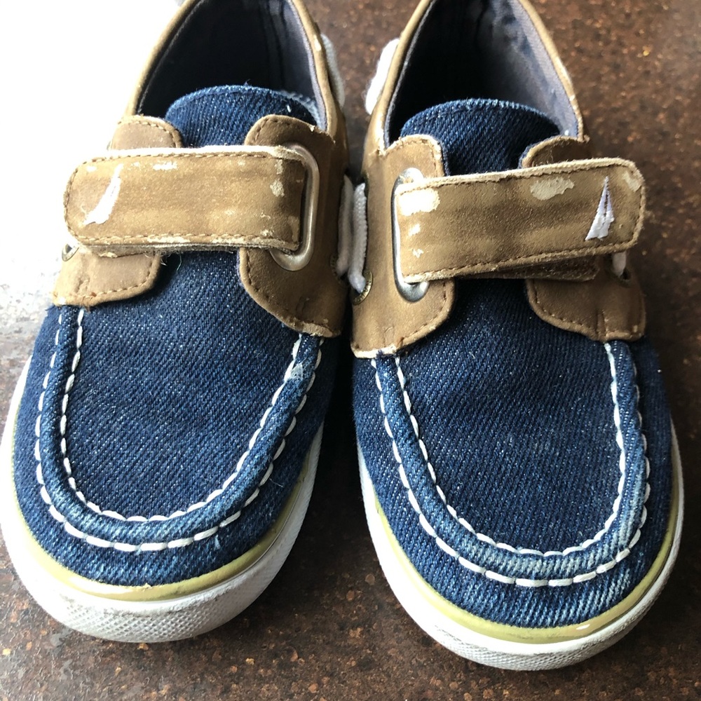 Nautica toddler boys size 9